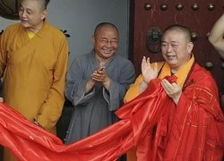 Đề nghị điều tra nghi án sư phụ Thiếu Lâm Tự "thông dâm"