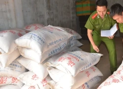 Quảng Ninh: Phát hiện một tấn thức ăn chăn nuôi và thuố.c thú y không rõ nguồn gốc