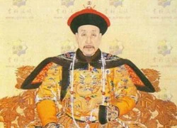 Hoàng đế Khang Hy và chuyện thâm cung tai tiếng