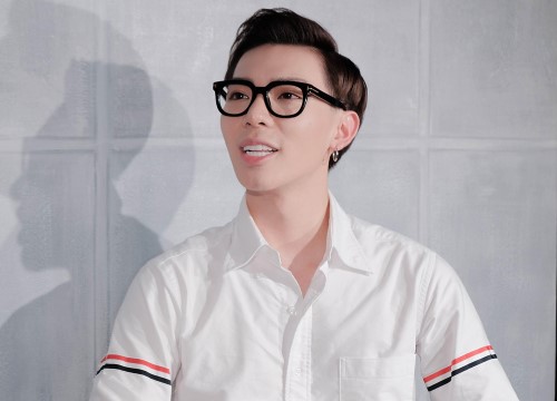 Erik: 'Tôi yêu điên cuồng đến mức Đức Phúc, Hòa Minzy đòi cạch mặt'