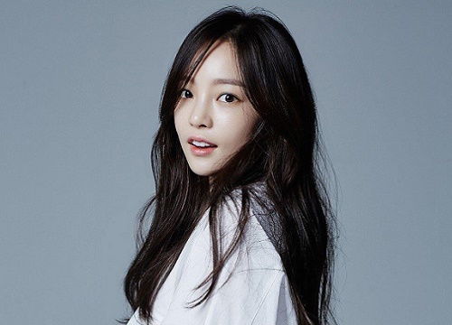 Mơ làm idol, người trẻ Hàn vắt kiệt sức trong 'lò luyện' thần tượng