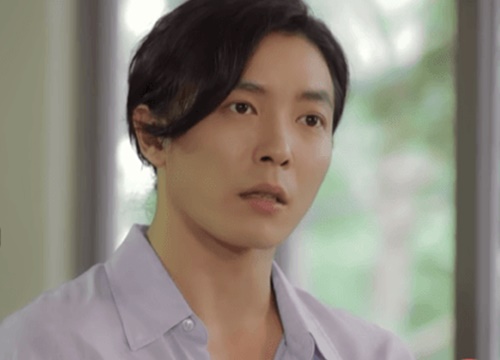 Gong Yoo rưng rưng nước mắt, nhớ thương bạn diễn quá cố ở phim tài liệu Tiệm Cà Phê Hoàng Tử