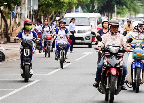 Một tình huống giao thông khiến cộng đồng mạng dậy sóng
