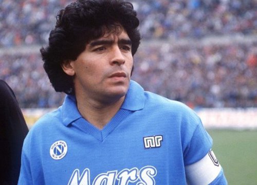 Bài phỏng vấn cuối cùng của Maradona trước lúc ra đi và giai thoại khó tin về trận đấu trong nhà tù