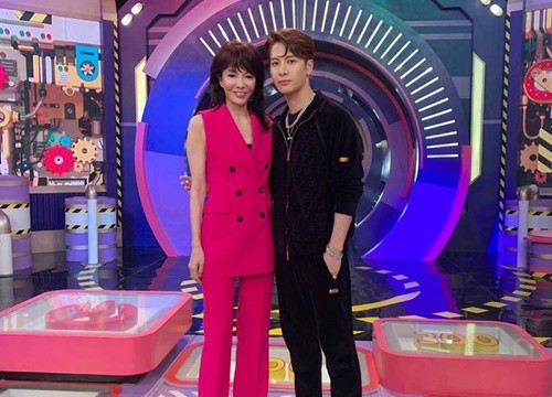 Khán giả bất bình khi Jackson Wang cover hit của Trương Học Hữu