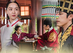 Mr Queen - Crown Prince Phi Thang Thang Sign Korean version. Prepare to laugh up and down with the love story &quot;the wife and the soul of the kitchen guy&quot;