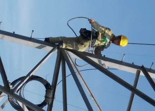 Giảm giá điện, Bộ Tài chính nhắc đừng để lỗ gây áp lực tăng giá