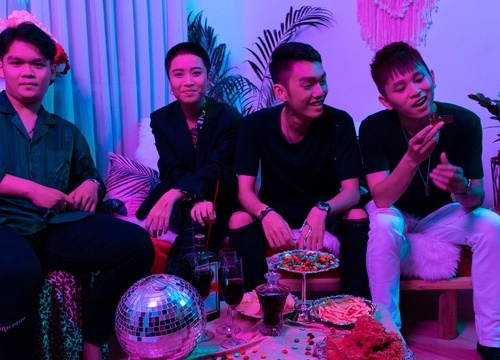 Lời bài hát Lửng Lơ - Masew, B Ray, RedT, Ý Tiên