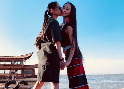 Hơn 2300 người chia sẻ về thế giới trong mắt đồng tính nữ: "Cũng như bao người, gió thổi từ người tôi yêu đều là gió ấm"