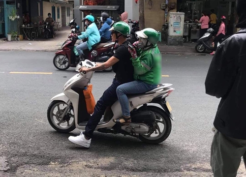 Bắt gặp Wowy đổi chỗ chở nữ tài xế trên đường đi làm, Băng Di hé lộ lý do khiến dân tình dậy sóng vì nể phục