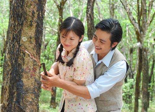 Những cặp đôi từ người nhà hóa người tình trên màn ảnh, người được 'đẩy thuyền', kẻ gây sốc tột độ