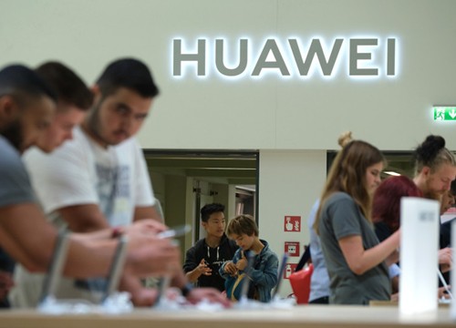 Huawei 2020: Vinh quang và thương chiến