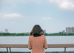 "Anh nào ăn hết cục muối này em sẽ ngủ với anh đó một đêm" - lời thách thức của một cô gái gây phẫn nộ cực độ