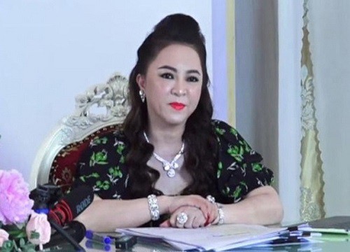 Bà Phương Hằng nhắn nhủ đến Diễm My: "Con ở đâu con lên tiếng đi... Con đừng mang cái chết ra để hù dọa"