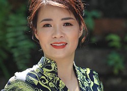 Dàn người đẹp duyên dáng với tà áo dài của NTK Hoàng Ly