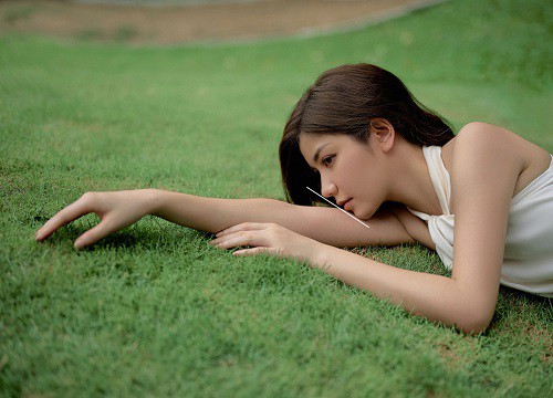 Đọ nhan sắc dàn hot girl đời đầu và "đàn em gen Z"' theo tỉ lệ vàng