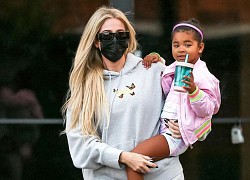 Khloe Kardashian và con gái mắc Covid-19