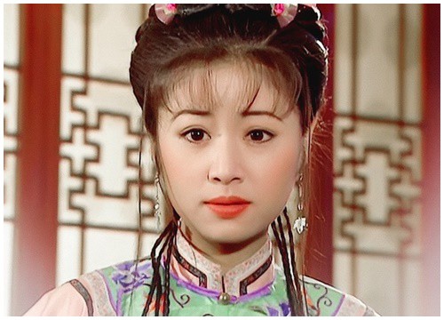 Lâm Tâm Như bị đào lại loạt ảnh ở tuổi 19, nhan sắc ra sao mà Cúc Tịnh Y bị réo tên so sánh?