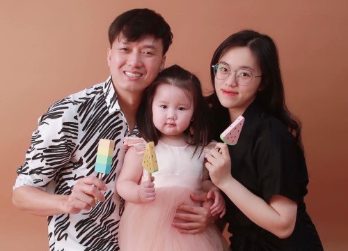 Quách Ngọc Tuyên hạnh phúc chúc mừng sinh nhật con gái tròn 2 tuổi