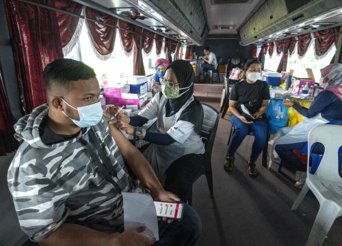 Malaysia cân nhắc mở cửa biên giới vào tháng 12