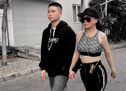 Rich kid nổi tiếng Quận 7 hiếm hoi tiết lộ về ba, cho biết ông "cày tiền lo cho con riêng chứ có đưa cho mình đâu?"
