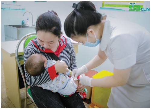 Hanoi: 18 children aged 2-6 months were mistakenly injected with Pfizer&#39;s Covid-19 vaccine