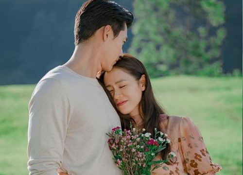 Hyun Bin sang Trung Quốc đóng cổ trang, Son Ye Jin "ăn đứt" công chúa hàng real vì visual quá đỉnh?