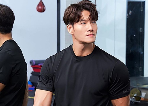 Dàn Running Man Việt nên lo lắng: Kim Jong Kook từng khiến một thành viên nhập viện khâu 22 mũi!