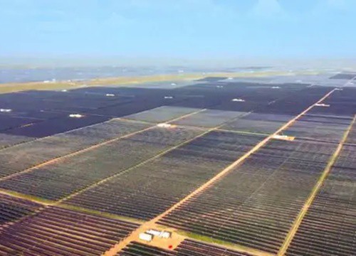 Những nhà máy điện mặt trời lớn nhất thế giới