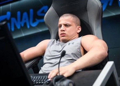 Tiết lộ ý định nghỉ game, bỏ stream, tới Tyler1 cũng không thể chịu nổi độ toxic của LMHT?