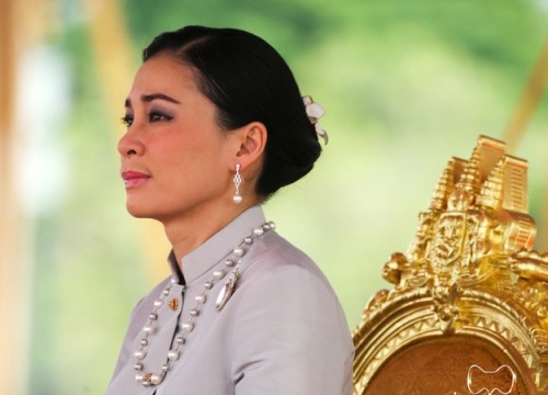 Nghi ngại quanh sự vắng bóng của Hoàng hậu Thái Lan Suthida