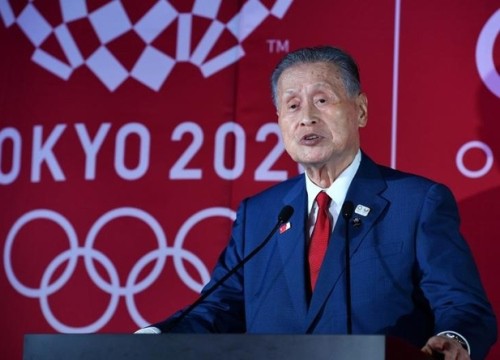 Lãnh đạo Olympics Tokyo 2020 xin lỗi vì chê phụ nữ 'nói nhiều'