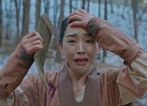Nam phụ Mr. Queen chết thảm vì Shin Hye Sun, netizen khóc ròng "mới mùng 2 Tết mà biên kịch ơi!"