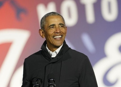 Obama từng đấm bạn vì phân biệt chủng tộc