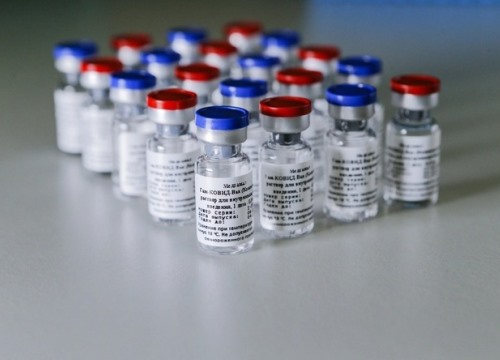 Đề xuất phê duyệt vaccine Mỹ và Nga