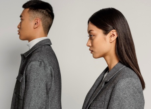 Chồng cắt tiền nuôi con vì vợ không... ly hôn