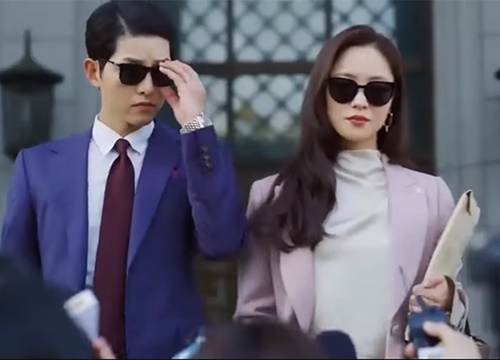 Khi Song Joong Ki ra tòa: Đi siêu xe 'super' nổi, thần thái sang chảnh khác gì vedette đâu!