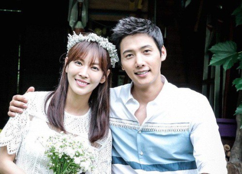 Kim So Yeon tiết lộ lý do dù từng hẹn hò bí mật cùng chồng nhưng lại bị đồng nghiệp "khui" quá dễ