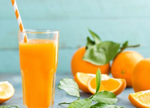 Giải nhiệt ngày nắng với nước ép cam