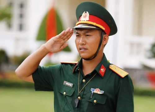 Mũi trưởng Long xác nhận đã ly hôn và có con, dàn nữ chiến binh lên tiếng ủng hộ: 'Giờ chúng tôi bảo vệ lại đồng chí'