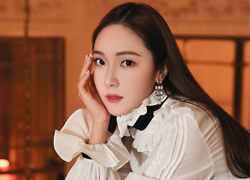 Jessica Jung - Cựu thành viên SNSD được bạn trai đại gia đăng ảnh "tình bạn trên tình yêu"?