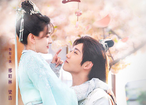 Song Thế Sủng Phi 3 rục rịch lên sóng đã "ăn đạn" vì nghi án đạo nhái Trần Thiên Thiên Trong Lời Đồn?