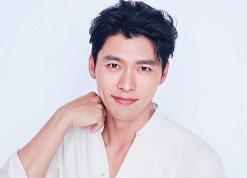 'Tôi dành 1/10 tiền lương mỗi tháng để mua quà cho Hyun Bin'