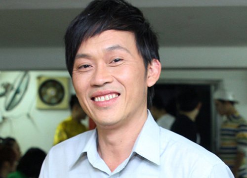 Hoài Linh làm gì khi liên tục bị bà Phương Hằng réo tên, "khiêu chiến"?