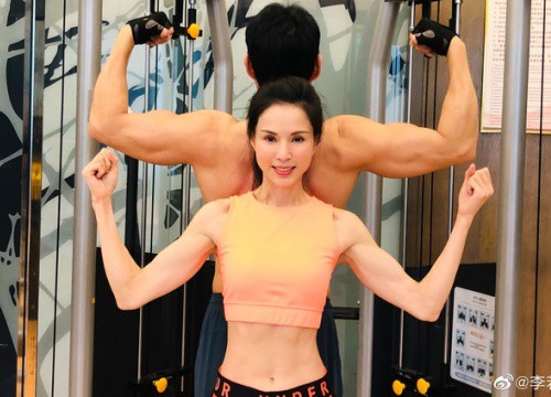 Cơ bắp của Lý Nhược Đồng