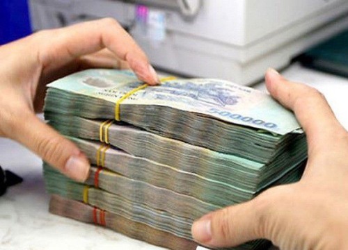 Truy nã nữ giám đốc ở TP.HCM lừa hơn 48 tỷ