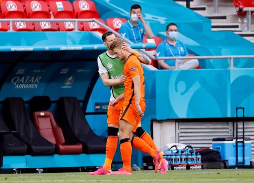 Tội đồ De Ligt khiến Hà Lan chia tay Euro 2020