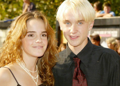 "Malfoy" Tom Felton bất ngờ nhắc đến Emma Watson, tiết lộ luôn tình cảm mập mờ: Cặp đôi Harry Potter có gì đó sau 10 năm?