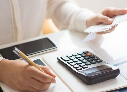 4 tư duy tiêu tiền tai hại khiến bạn luôn nghèo, khó phất lên được