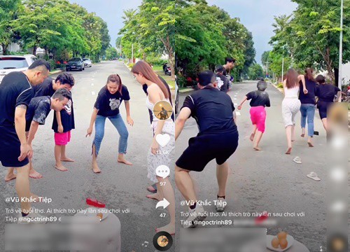 Mùa dịch ở nhà: Ngọc Trinh - Vũ Khắc Tiệp bày đủ trò để qua thời gian